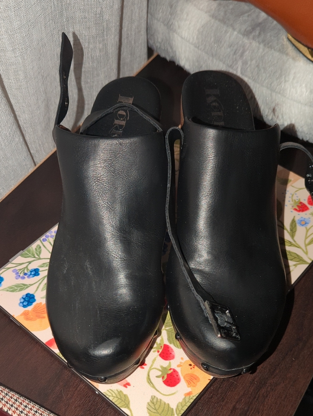 Korks  Women's Darby Black Leather Studded Slingback Clogs Sz 10 Platform